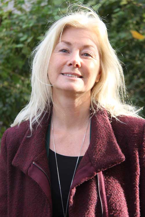 Ulla som är utbildad inom hästunderstödd utveckling och mindfulnessinstruktör